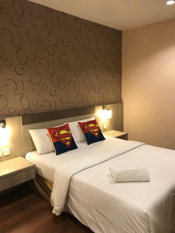 Victory Hotel Джохор-Бару Экстерьер фото